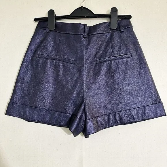 NEW $275 Alice & Oliva Conry Women Size 2 Pleated Faux Leather Shorts Party